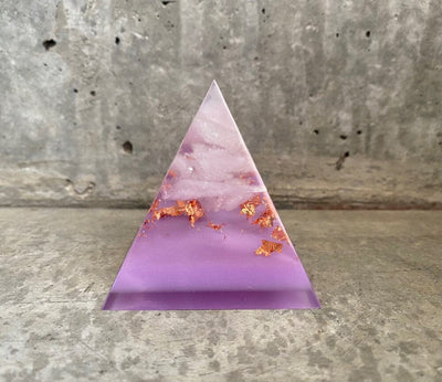 Orgonite Gemstone Pyramid - Pink Salt / Lavender