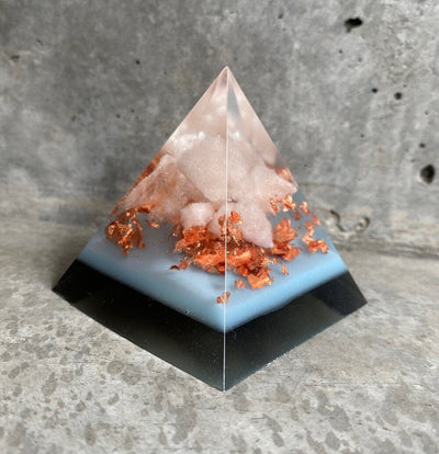 Orgonite Gemstone Pyramid - Himalayan Pink Salt -Blue